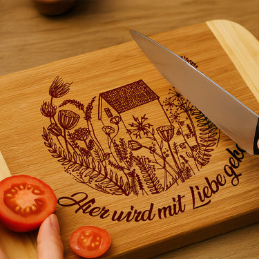 Geschenk-Bambus-Schneidebrett mit Gravur – Motiv Zuhause